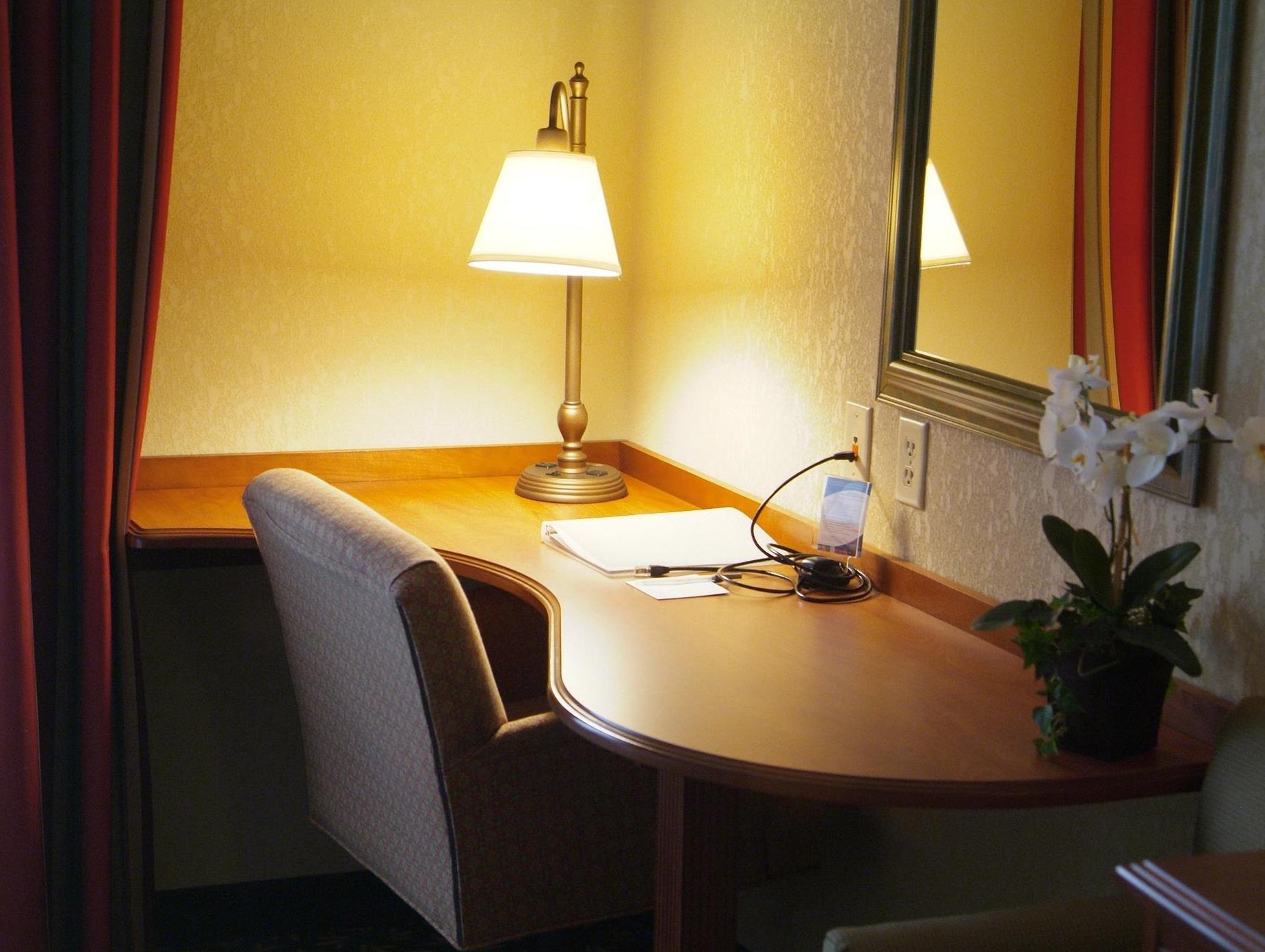 Newly Renovated Hampton Inn Omaha West Lakeside Zewnętrze zdjęcie